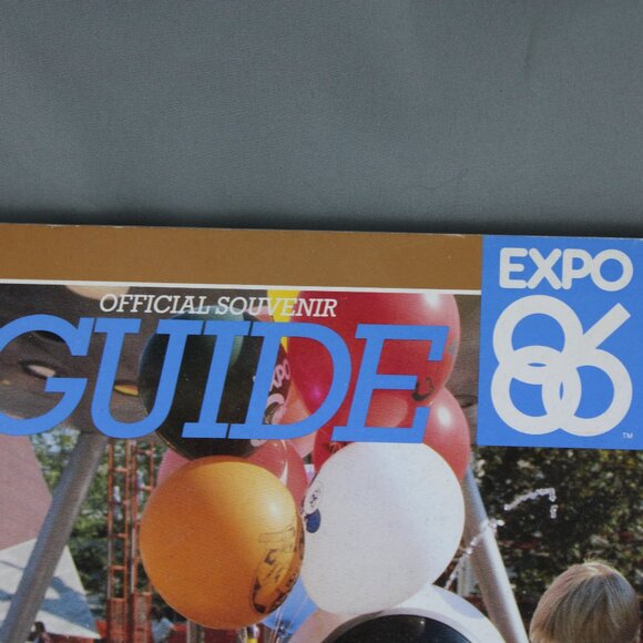 Expo 86 Official Guide - Expo Ernie Cover Excellent Condition - Official Guide - Picture 3 of 5